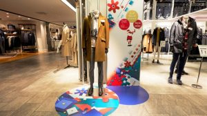 西武池袋本店のストリートアート